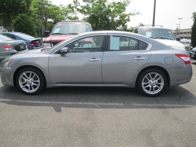 Nissan Maxima 2009 photo 2