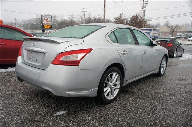 Nissan Maxima 2009 photo 2