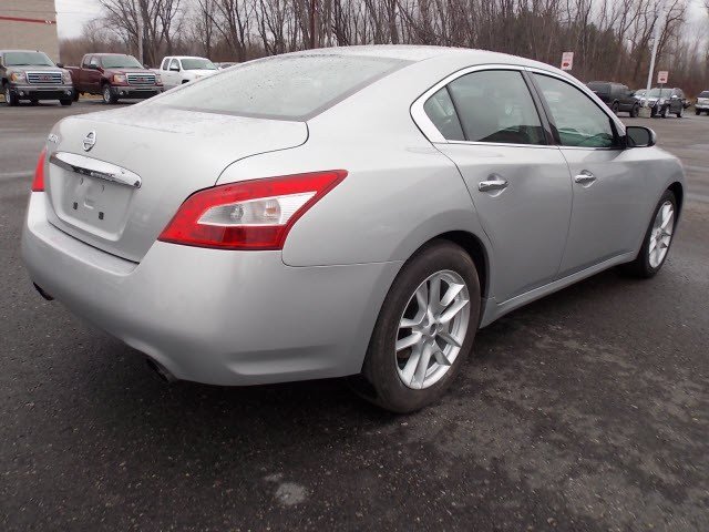 Nissan Maxima 2009 photo 1