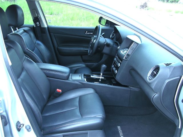 Nissan Maxima 2010 photo 12