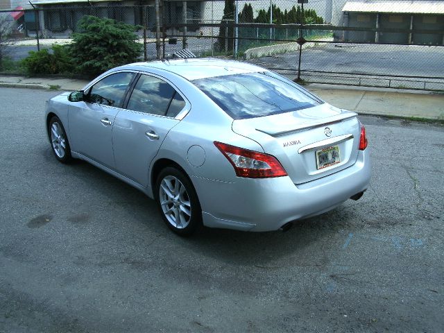 Nissan Maxima 2010 photo 21