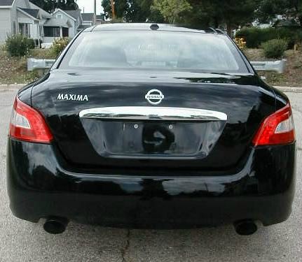 Nissan Maxima 2010 photo 1