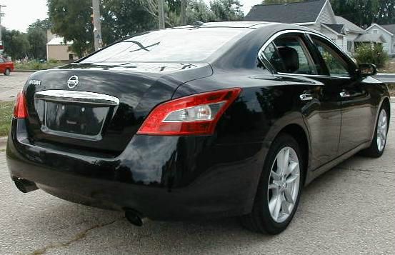 Nissan Maxima 2010 photo 4