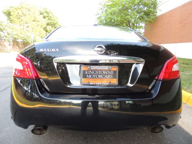 Nissan Maxima 4.6L Eddie Bauer Sedan