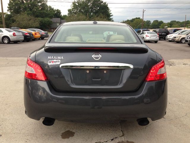 Nissan Maxima 2010 photo 4