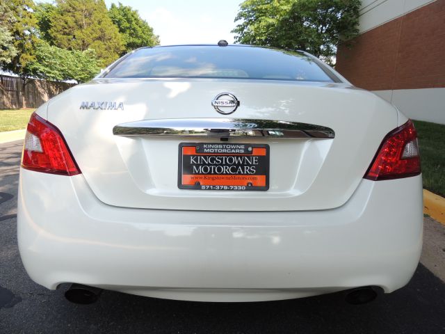 Nissan Maxima 2010 photo 13