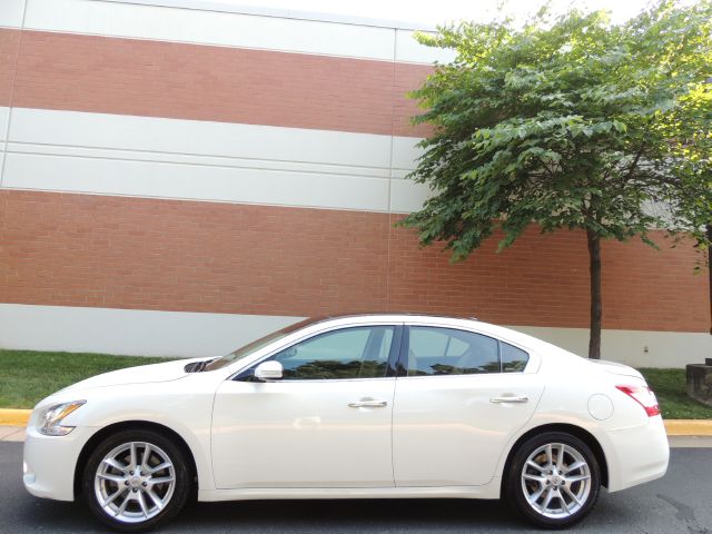 Nissan Maxima 2010 photo 16