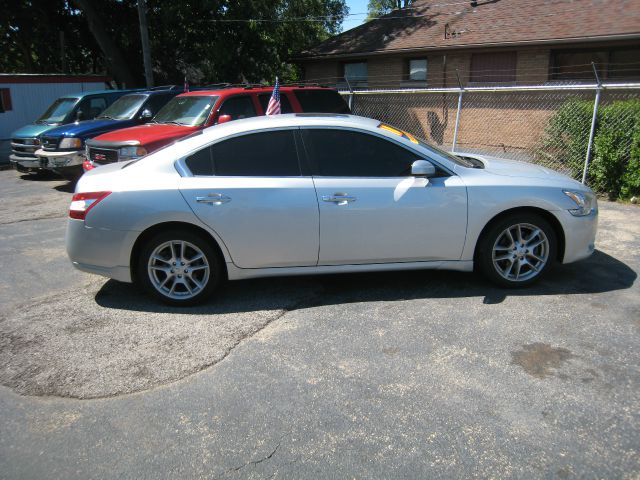 Nissan Maxima 2010 photo 4