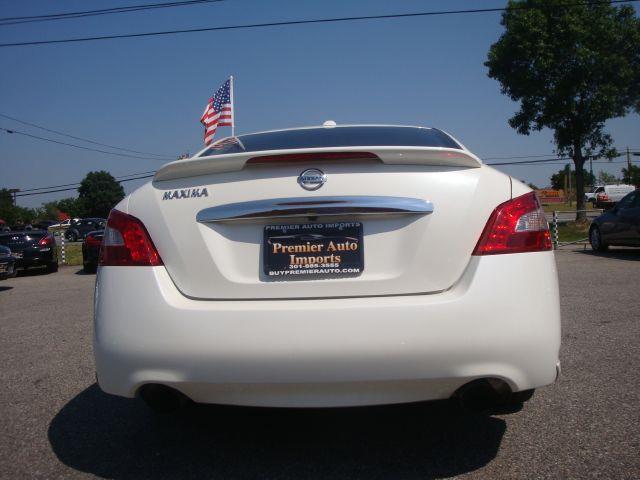 Nissan Maxima 2010 photo 3