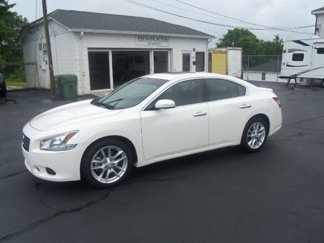 Nissan Maxima 2010 photo 9