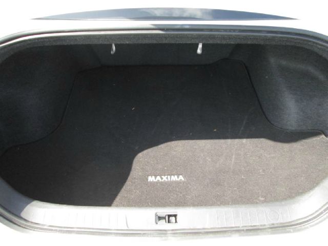 Nissan Maxima 2010 photo 2