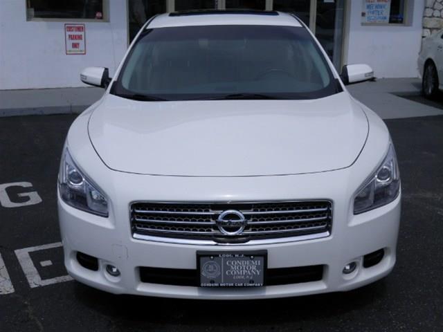 Nissan Maxima 2010 photo 17