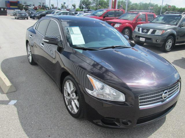 Nissan Maxima 2010 photo 1