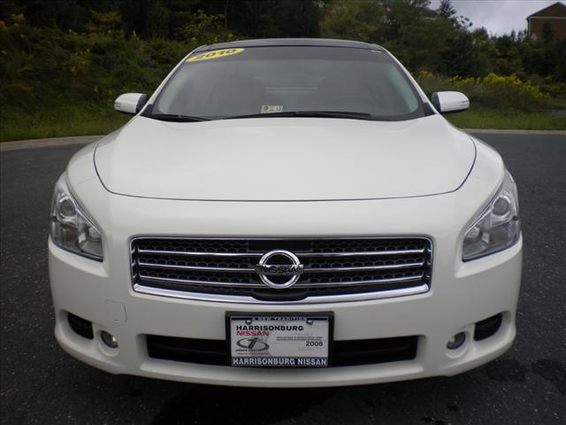 Nissan Maxima 2010 photo 1