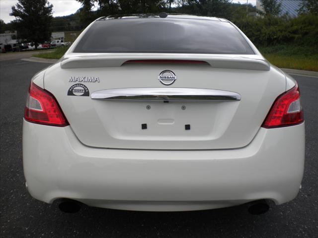 Nissan Maxima 2010 photo 3