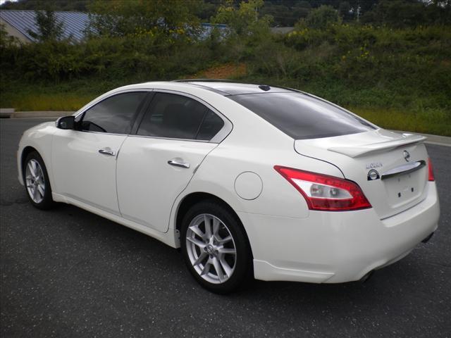 Nissan Maxima 2010 photo 4