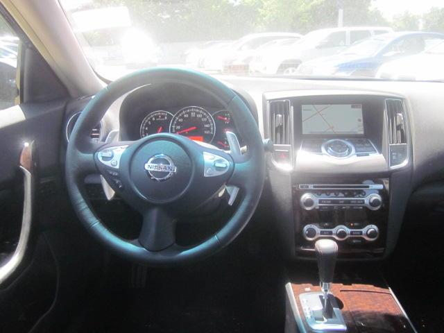 Nissan Maxima 2011 photo 3