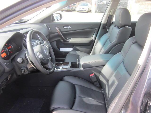 Nissan Maxima 2011 photo 3