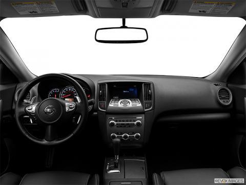 Nissan Maxima 2011 photo 2