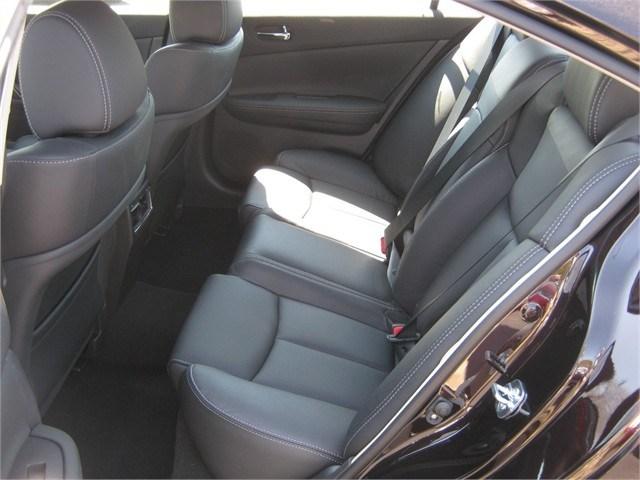 Nissan Maxima 2011 photo 1