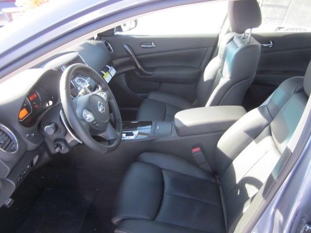 Nissan Maxima 2011 photo 3