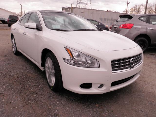 Nissan Maxima 2011 photo 3