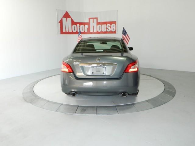 Nissan Maxima 2011 photo 3