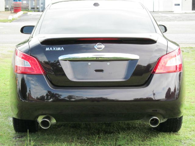 Nissan Maxima 2011 photo 5