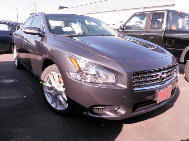 Nissan Maxima 2011 photo 3