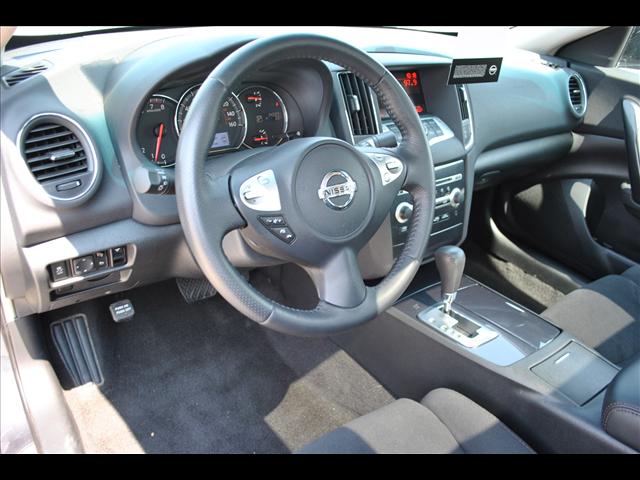 Nissan Maxima 2012 photo 4