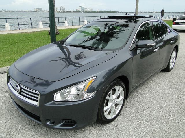 Nissan Maxima 2012 photo 4