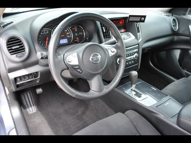 Nissan Maxima 2012 photo 2