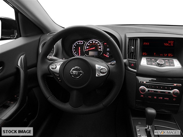 Nissan Maxima 2012 photo 3