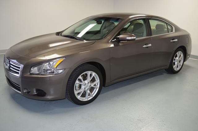 Nissan Maxima 2012 photo 4