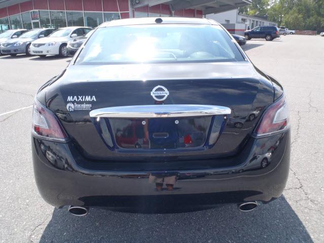 Nissan Maxima 2012 photo 3