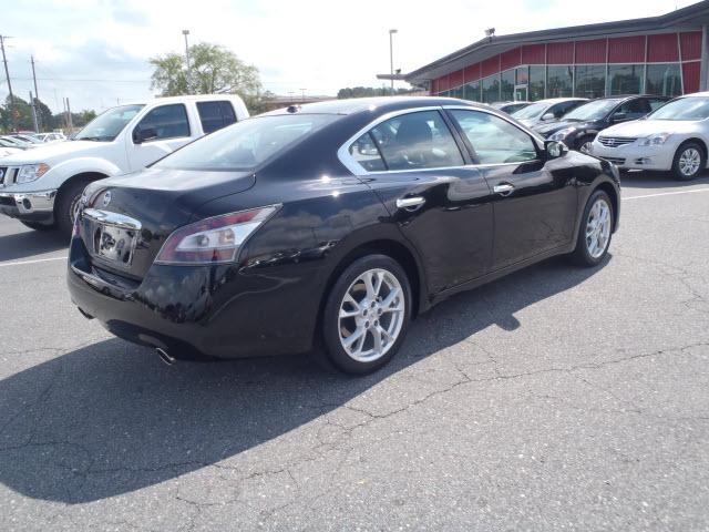 Nissan Maxima 2012 photo 4