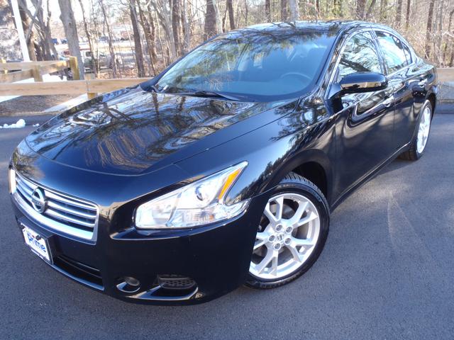 Nissan Maxima 2012 photo 2