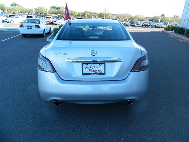 Nissan Maxima 2012 photo 5