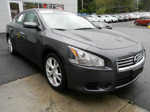 Nissan Maxima 2012 photo 2