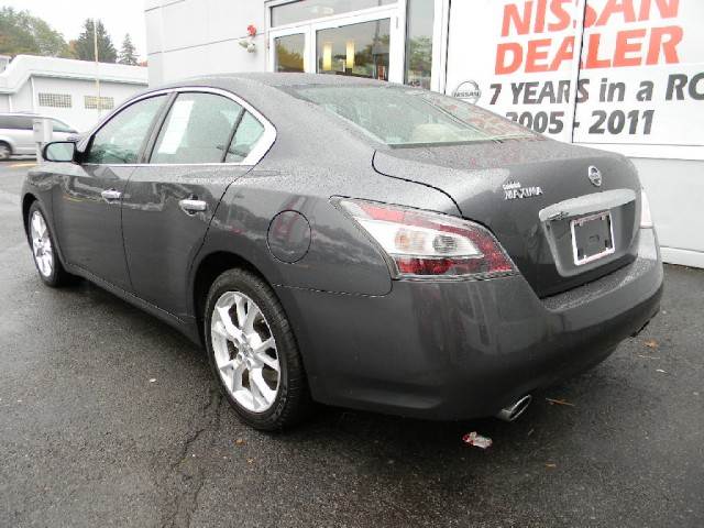 Nissan Maxima 2012 photo 5