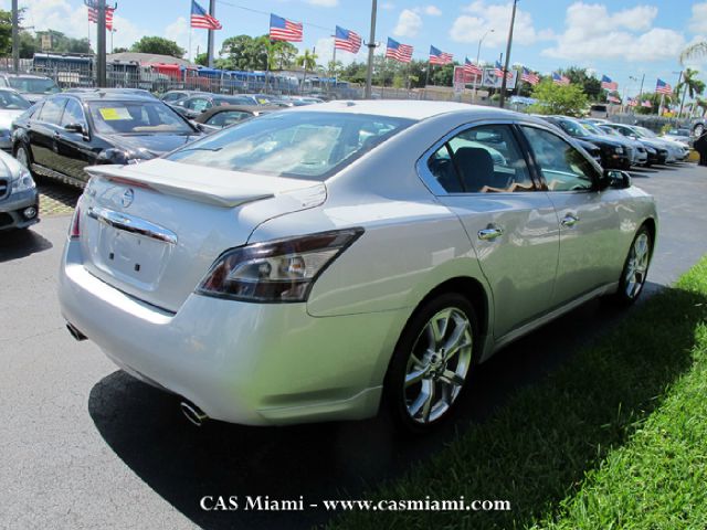 Nissan Maxima 2012 photo 4