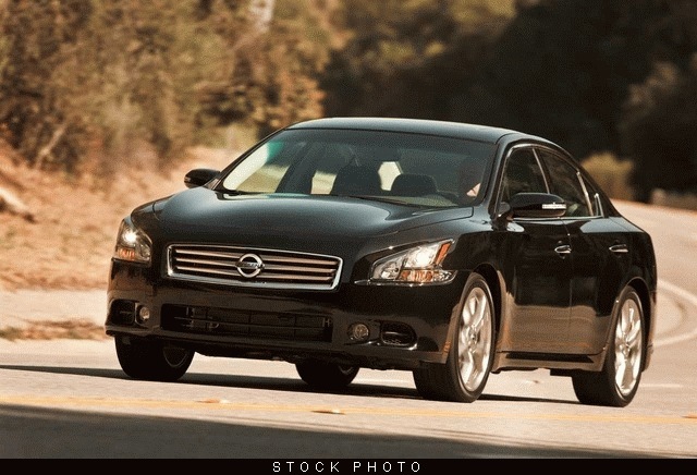 Nissan Maxima 2012 photo 1