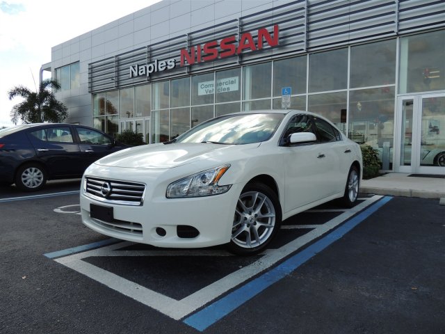 Nissan Maxima 2012 photo 4