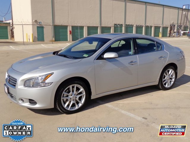 Nissan Maxima 2012 photo 1