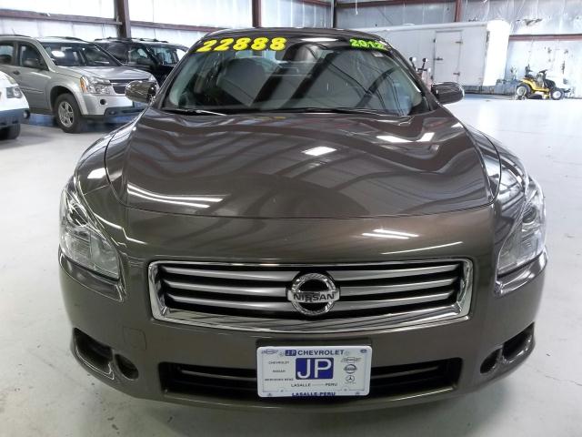 Nissan Maxima 2012 photo 2