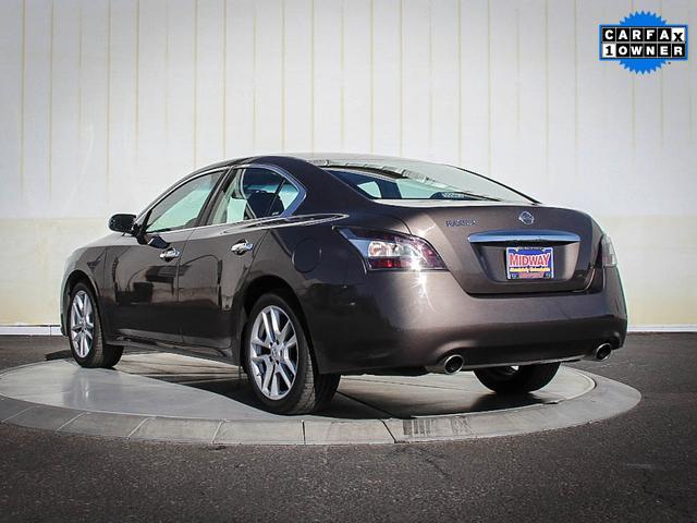 Nissan Maxima 2012 photo 2