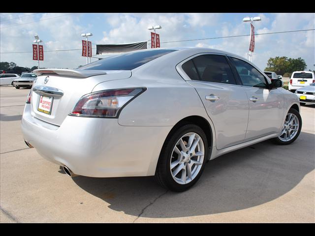 Nissan Maxima 2012 photo 3