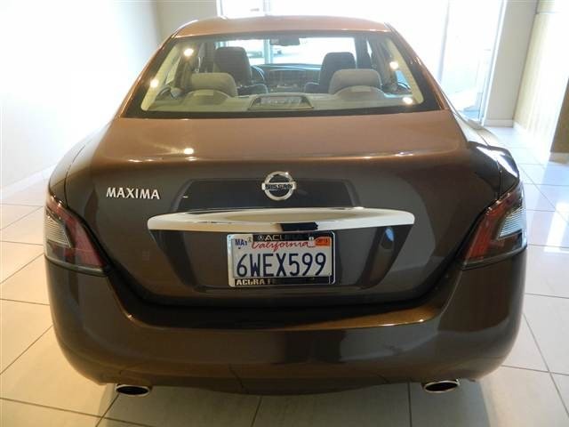 Nissan Maxima 2012 photo 4