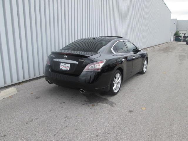 Nissan Maxima 2012 photo 3