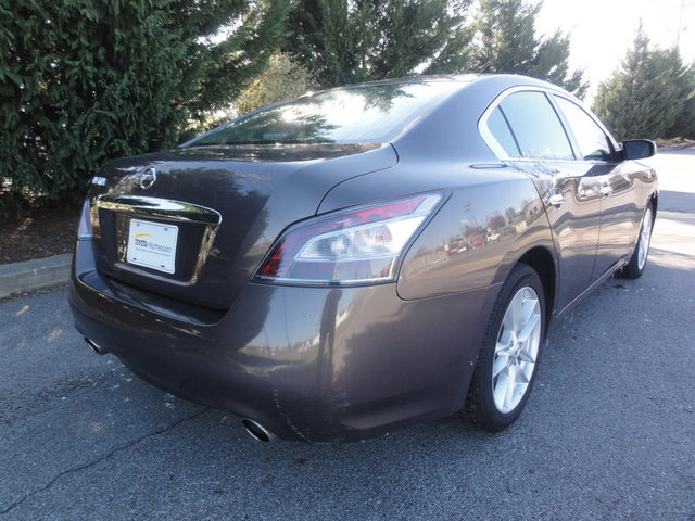 Nissan Maxima 2012 photo 2